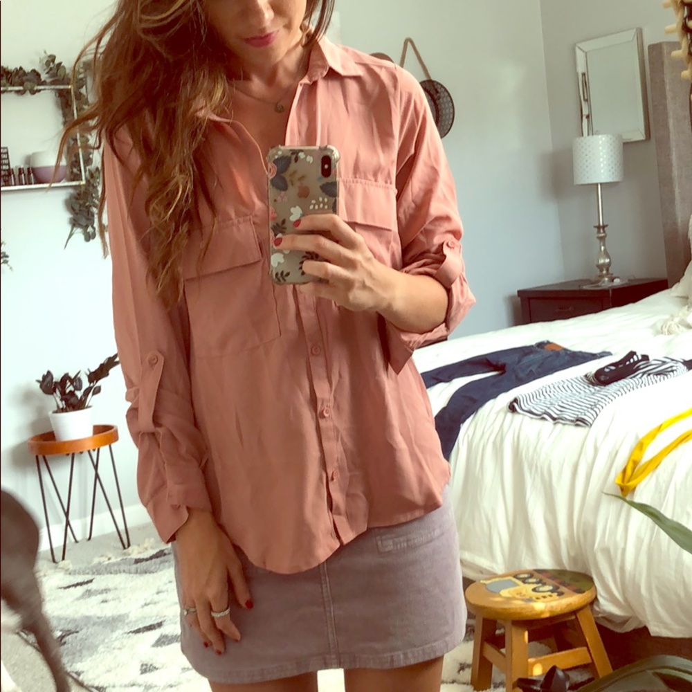 Small button up mauve women’s blouse